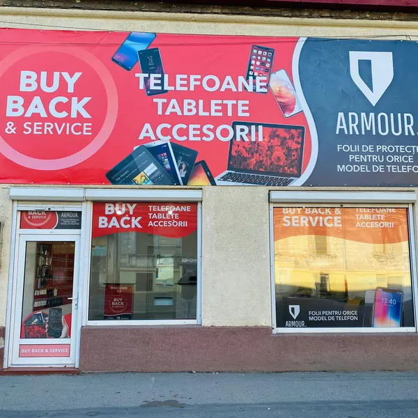 Partener Armour® — grafică pe vitrina magazinului